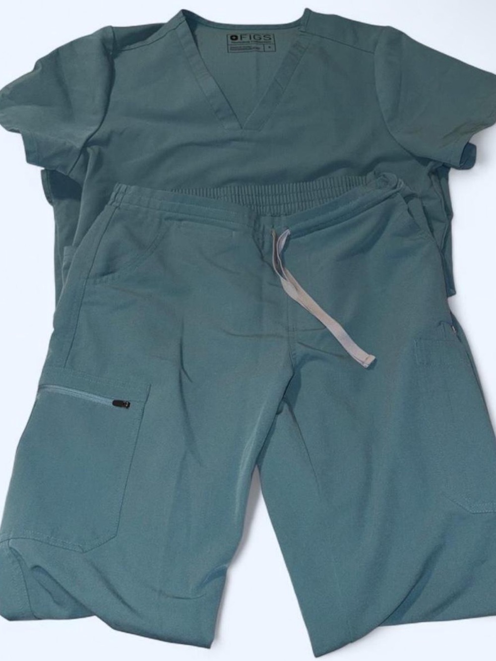 FIGS Hydrogreen Scrub Set
